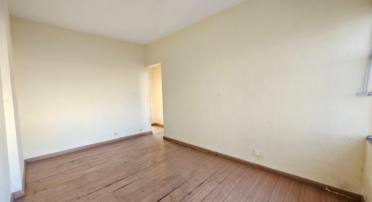 Apartamento, Centro, 2 Quartos, 0 Vaga