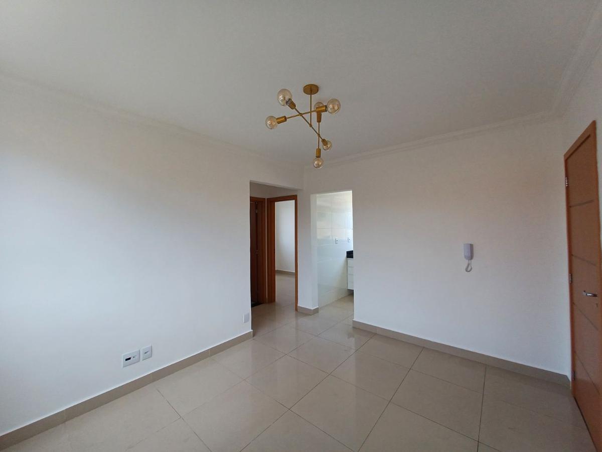 Apartamento, Floramar, 2 Quartos, 1 Vaga
