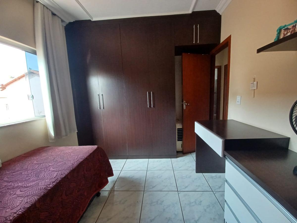 Casa, Jardim Riacho das Pedras, 3 Quartos, 3 Vagas, 1 Suíte