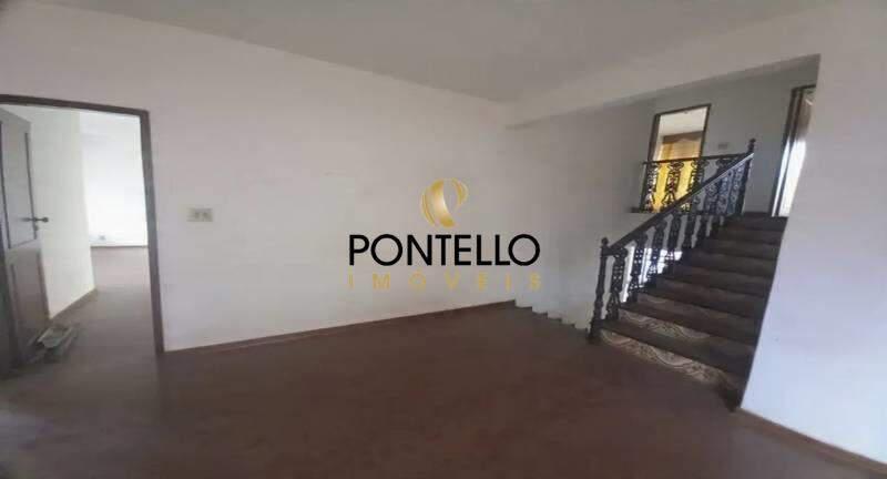 Casa, Cidade Nova, 5 Quartos, 3 Vagas, 1 Suíte