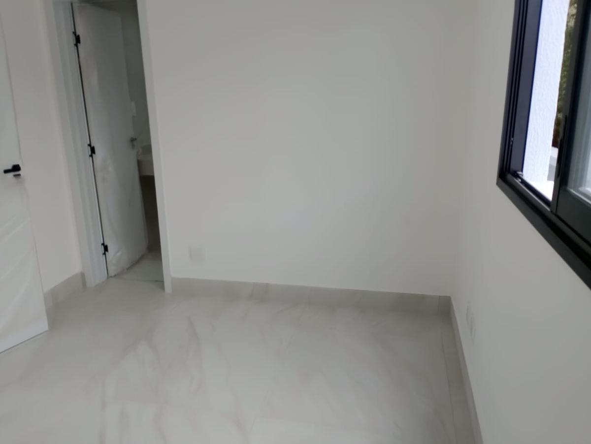 Casa, Planalto, 3 Quartos, 1 Vaga, 1 Suíte