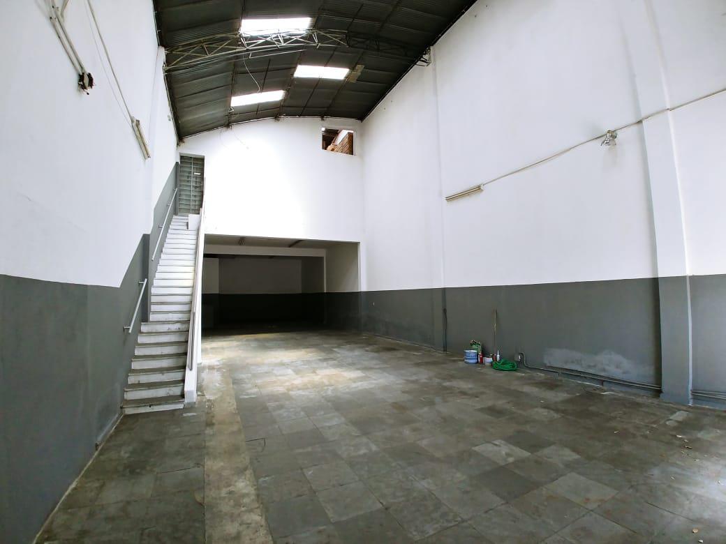 Andar, Caiçaras, 0 Quarto, 0 Vaga