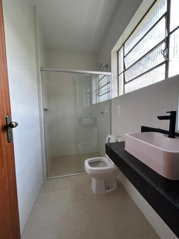 Casa, Planalto, 4 Quartos, 5 Vagas, 3 Suítes