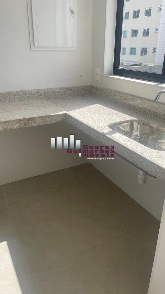 Apartamento, Sagrada Família, 3 Quartos, 2 Vagas, 3 Suítes