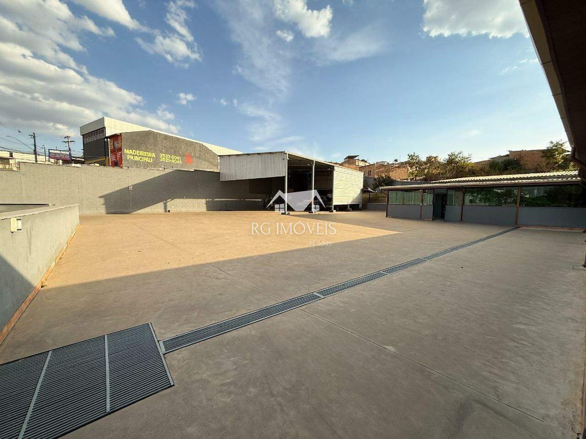 Galpão, Jatobá (barreiro), 0 Quarto, 40 Vagas