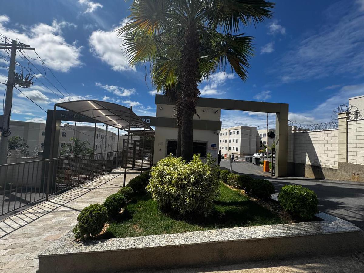 Apartamento, Mariposas, 2 Quartos, 1 Vaga