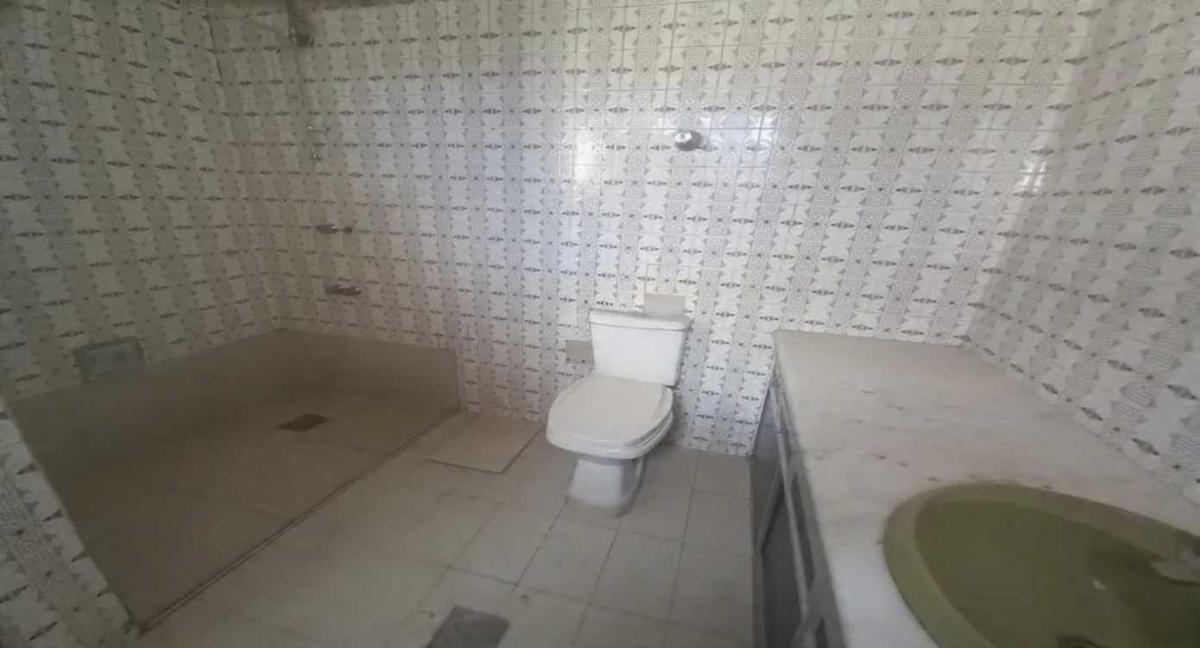 Casa, Cidade Nova, 5 Quartos, 3 Vagas, 1 Suíte