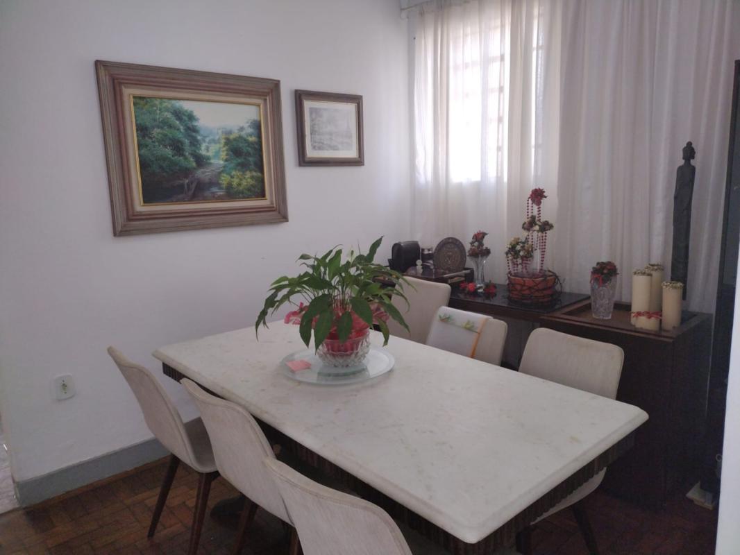 Casa, Calafate, 3 Quartos, 2 Vagas, 1 Suíte