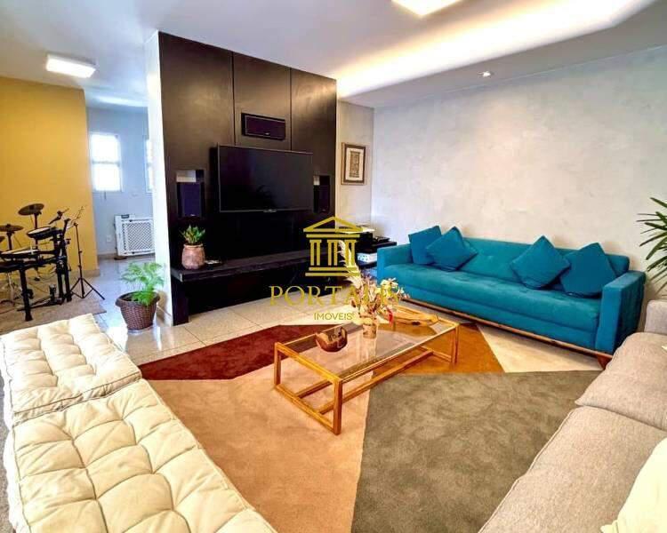 Cobertura, Funcionários, 4 Quartos, 4 Vagas, 2 Suítes