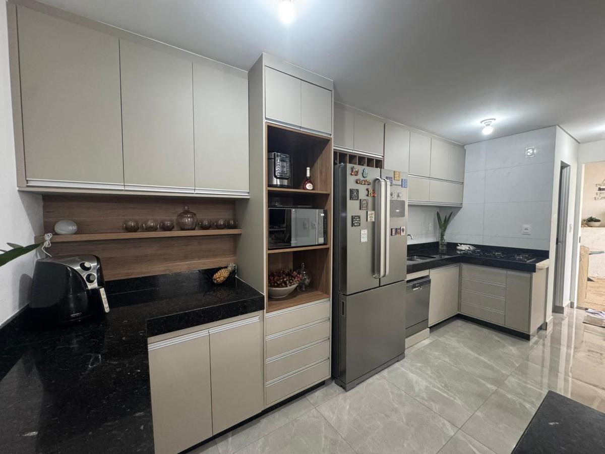 Casa, Manacás, 3 Quartos, 2 Vagas, 1 Suíte