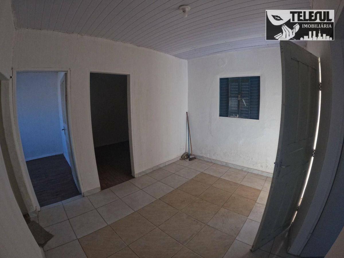 Casa, Centro, 3 Quartos, 0 Vaga