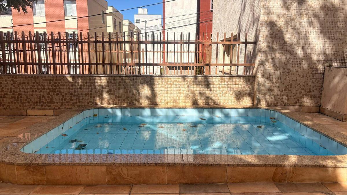 Apartamento, Vila Paris, 3 Quartos, 2 Vagas, 1 Suíte