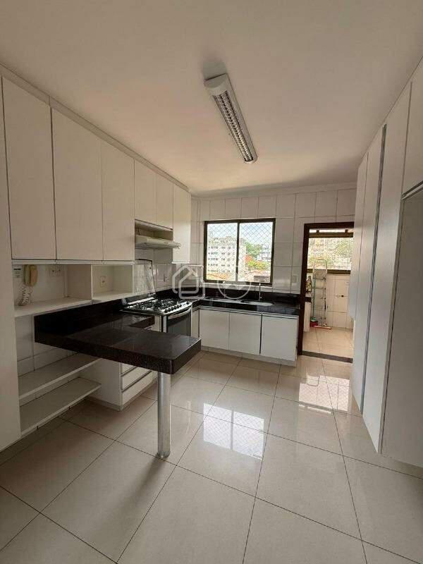 Apartamento, São José, 4 Quartos, 4 Vagas, 3 Suítes