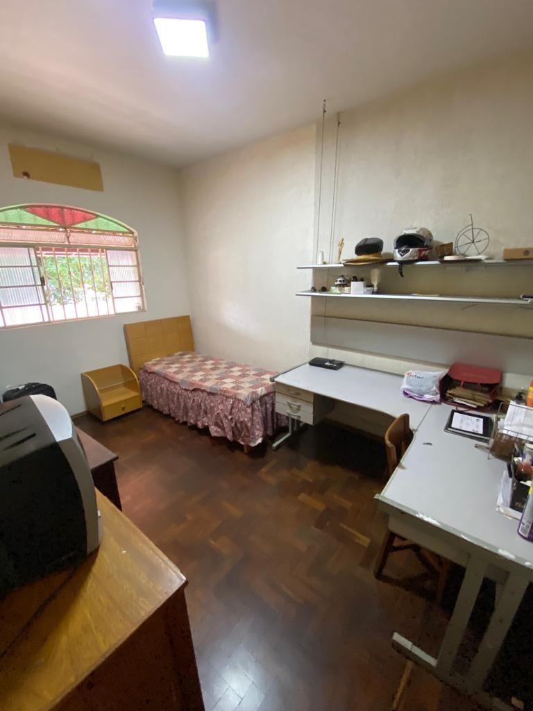 Casa, Dom Bosco, 3 Quartos, 4 Vagas, 1 Suíte