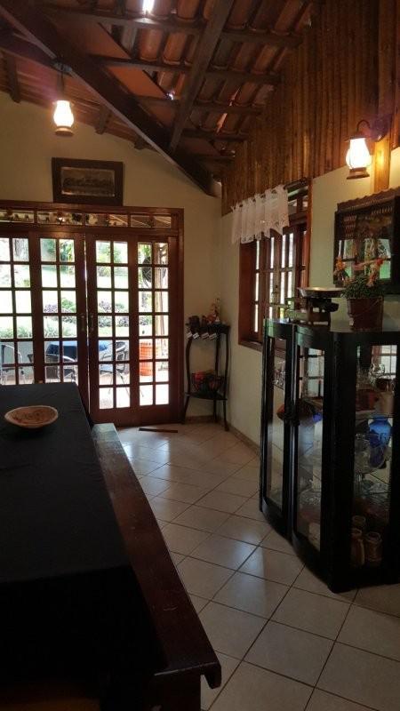 Fazenda, Califórnia, 5 Quartos, 3 Vagas, 1 Suíte