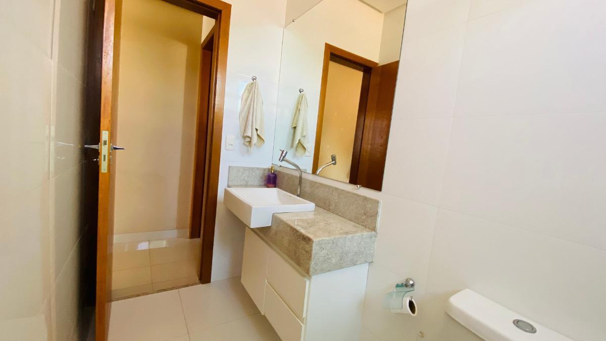 Casa, Paquetá, 3 Quartos, 3 Vagas, 1 Suíte