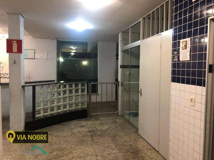 Prédio, Santa Efigênia, 11 Vagas