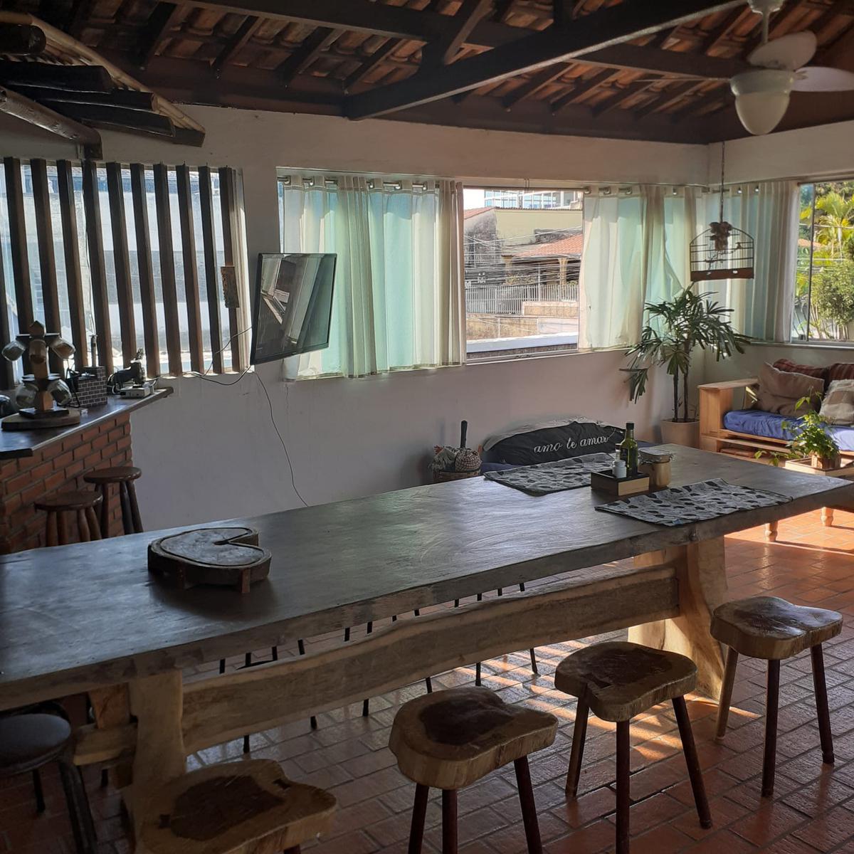 Casa, Inconfidência, 4 Quartos, 4 Vagas, 2 Suítes