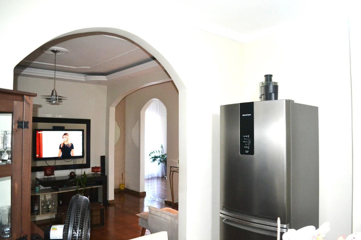 Casa, Lagoinha Leblon (venda Nova), 3 Quartos, 3 Vagas, 1 Suíte