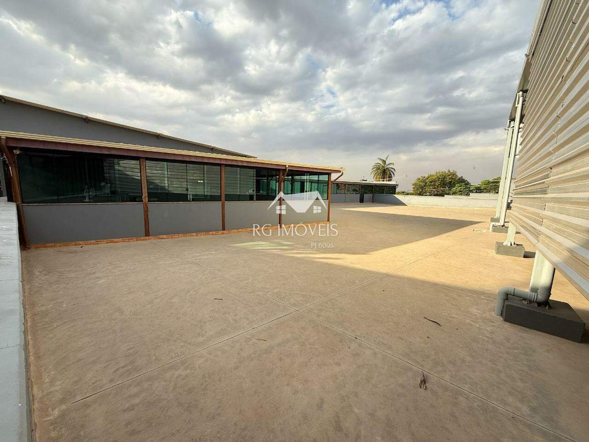 Galpão, Jatobá (barreiro), 0 Quarto, 40 Vagas