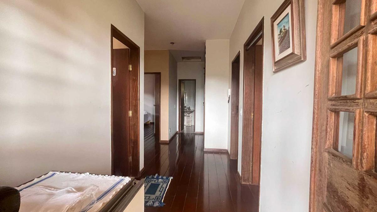 Casa, Santa Lúcia, 4 Quartos, 3 Vagas, 1 Suíte