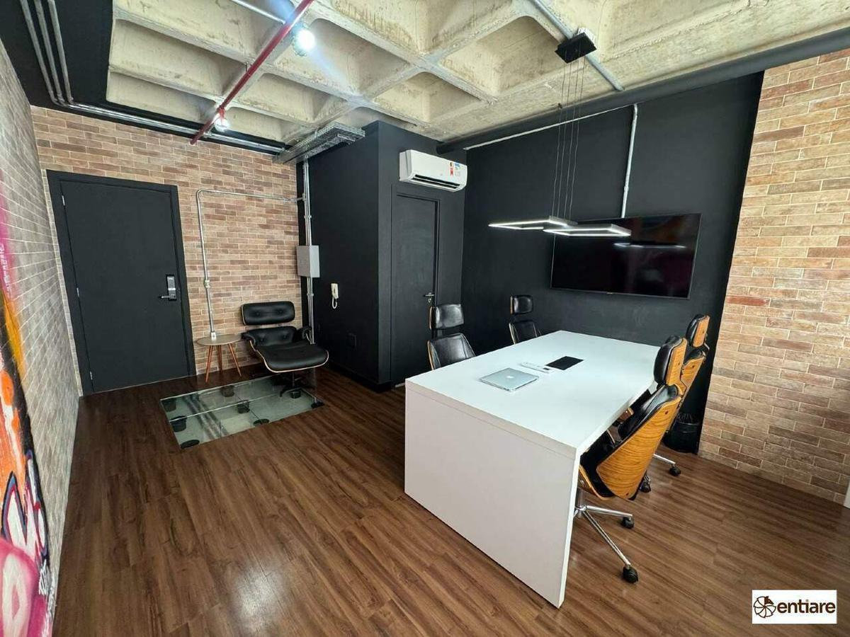 Sala, Funcionários, 0 Quarto, 1 Vaga