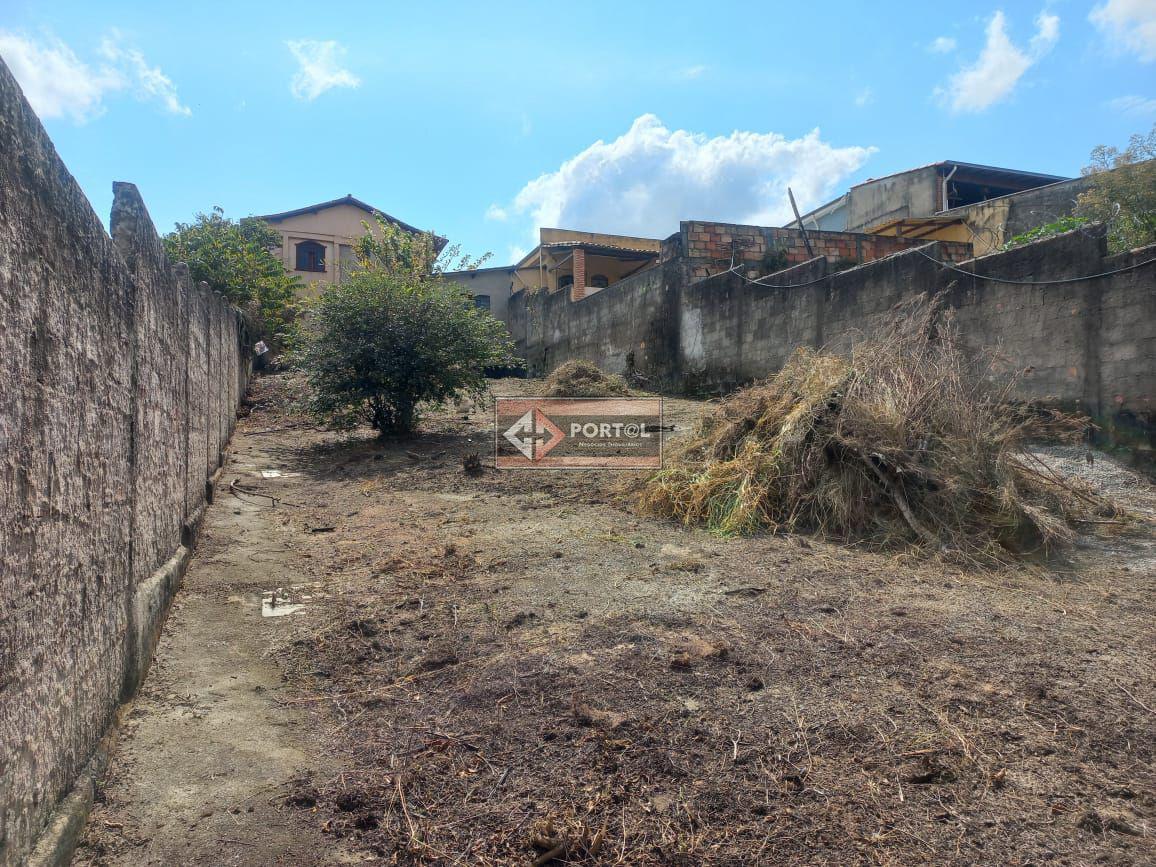 Lote, São Tomáz, 1 Quarto, 0 Vaga