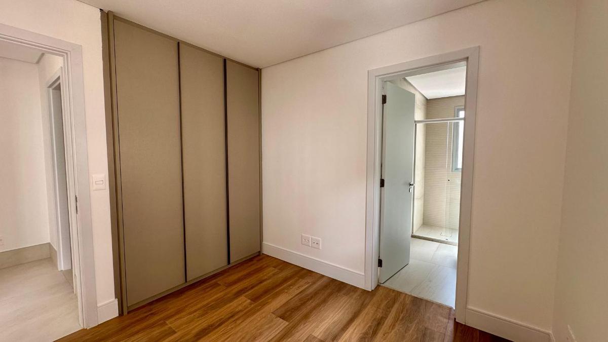 Apartamento, Lourdes, 3 Quartos, 4 Vagas, 2 Suítes