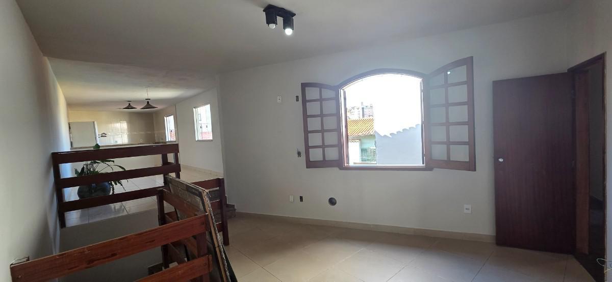 Casa, Floresta, 5 Quartos, 3 Vagas, 1 Suíte