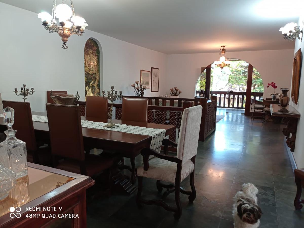 Casa em Condomínio, Braúnas, 5 Quartos, 6 Vagas, 5 Suítes