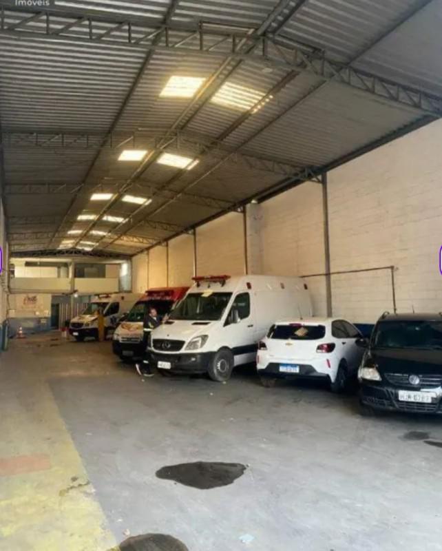 Galpão, São Francisco, 0 Quarto, 10 Vagas