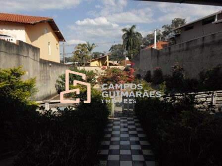 Casa, Trevo, 1 Quarto, 2 Vagas