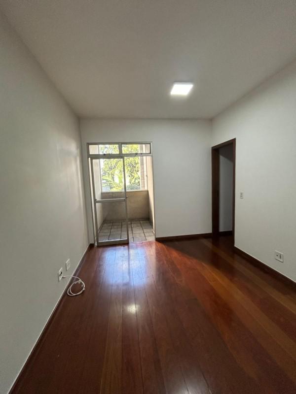 Apartamento, Coração de Jesus, 3 Quartos, 2 Vagas, 1 Suíte