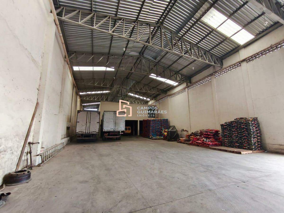 Galpão, Vila Universal