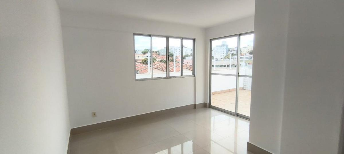 Cobertura, Santa Rosa, 4 Quartos, 2 Vagas, 2 Suítes