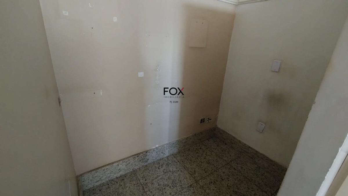 Sala, Barreiro, 0 Quarto, 0 Vaga