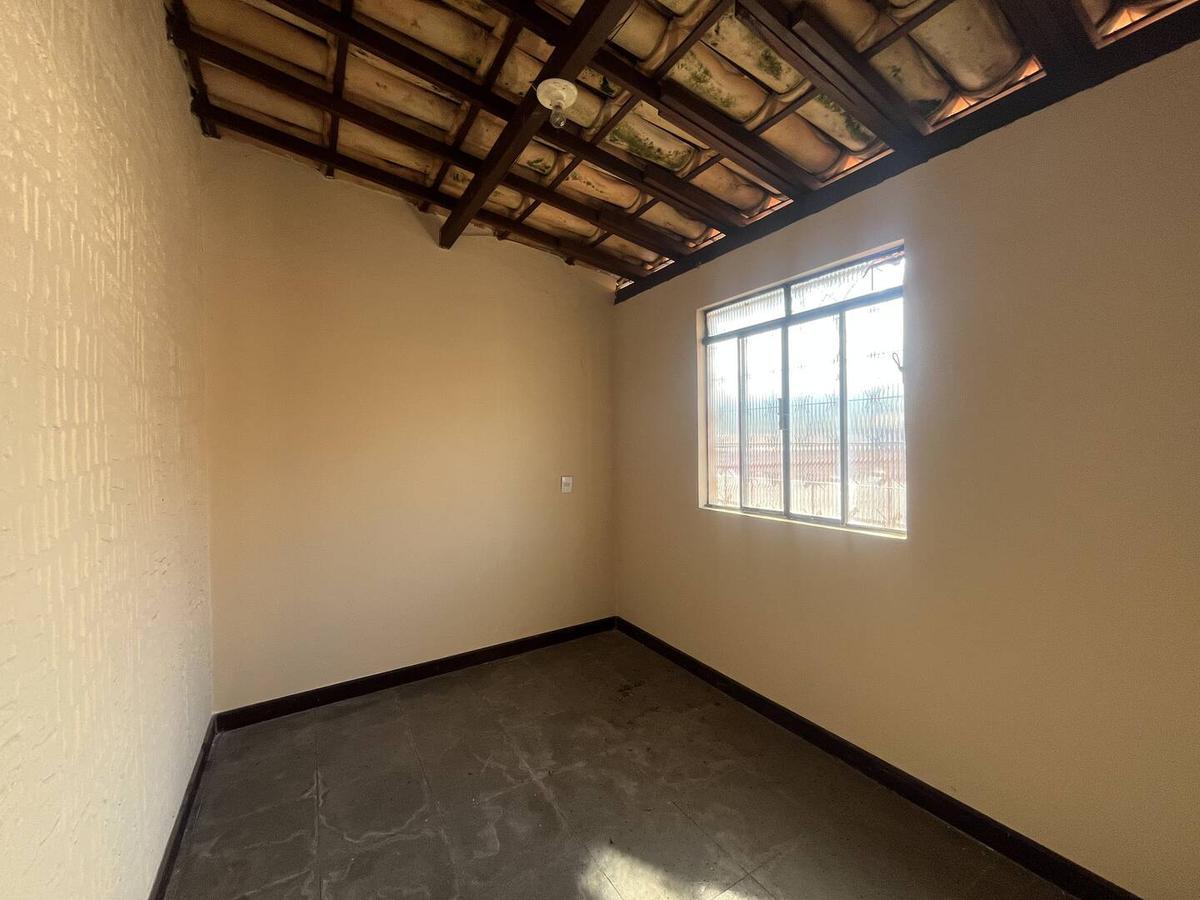 Casa, Professores, 5 Quartos, 2 Vagas, 2 Suítes