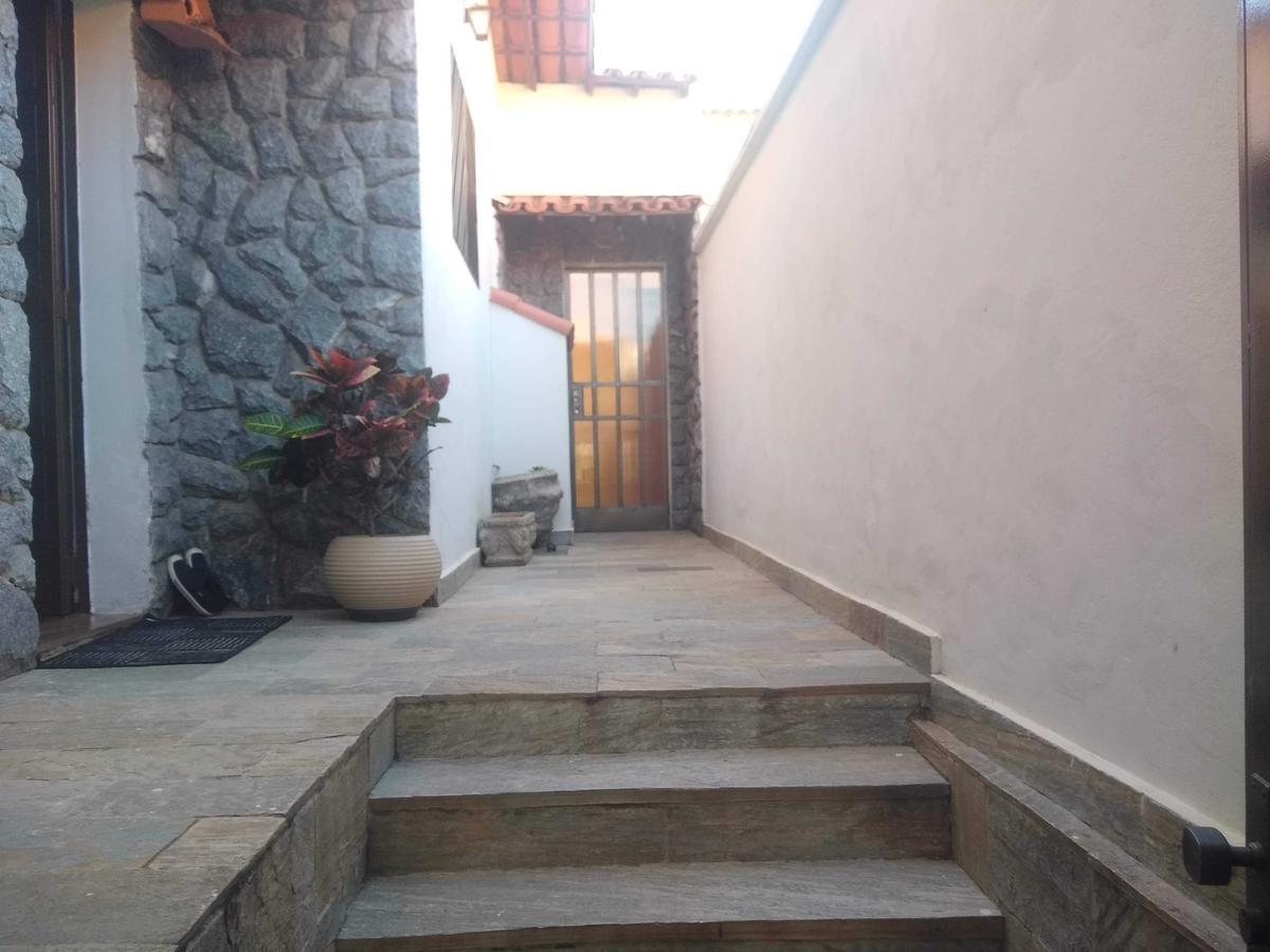 Casa, Fernão Dias, 6 Quartos, 5 Vagas, 4 Suítes