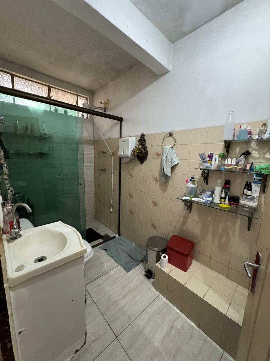 Casa, Colégio Batista, 7 Quartos, 2 Vagas, 1 Suíte