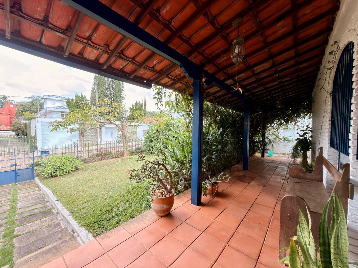 Casa, Bandeirantes (pampulha), 5 Quartos, 8 Vagas, 3 Suítes