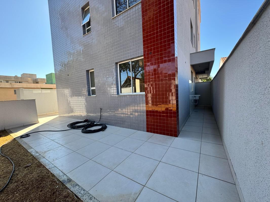 Apartamento, Santa Mônica, 2 Quartos, 2 Vagas