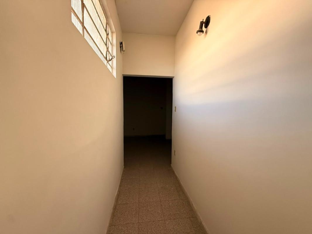Casa, Sagrada Família, 2 Quartos, 3 Vagas, 1 Suíte