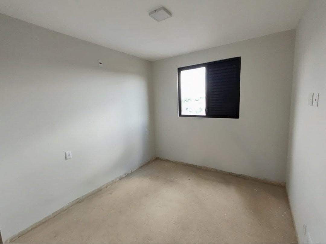 Casa, Copacabana, 2 Quartos, 3 Vagas, 2 Suítes