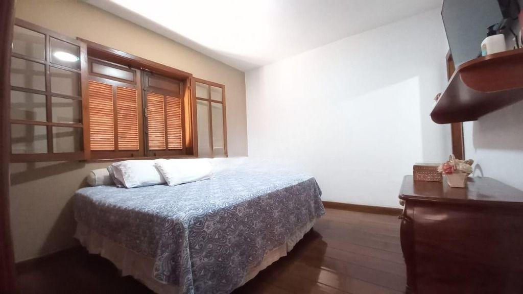 Casa, Santa Inês, 3 Quartos, 2 Vagas, 1 Suíte