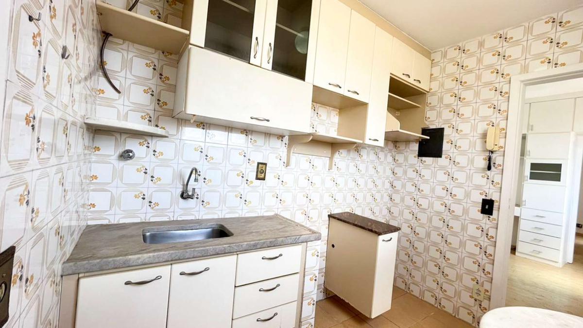 Apartamento, Floresta, 1 Quarto, 1 Vaga, 1 Suíte