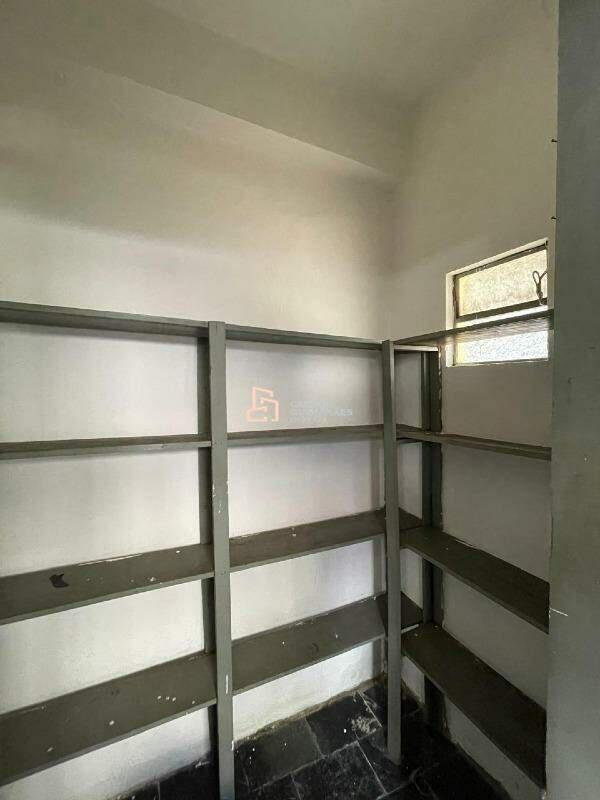 Casa, São Salvador, 2 Quartos, 4 Vagas, 1 Suíte