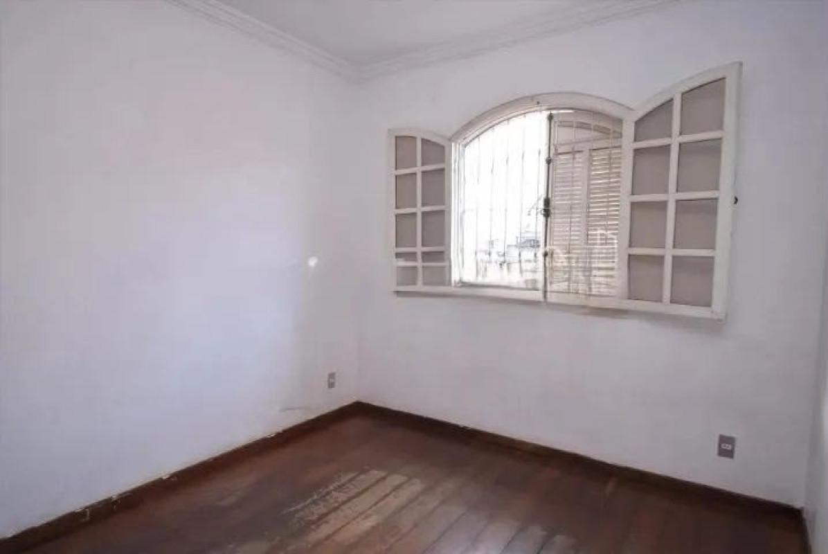 Casa, Camargos, 4 Quartos, 10 Vagas