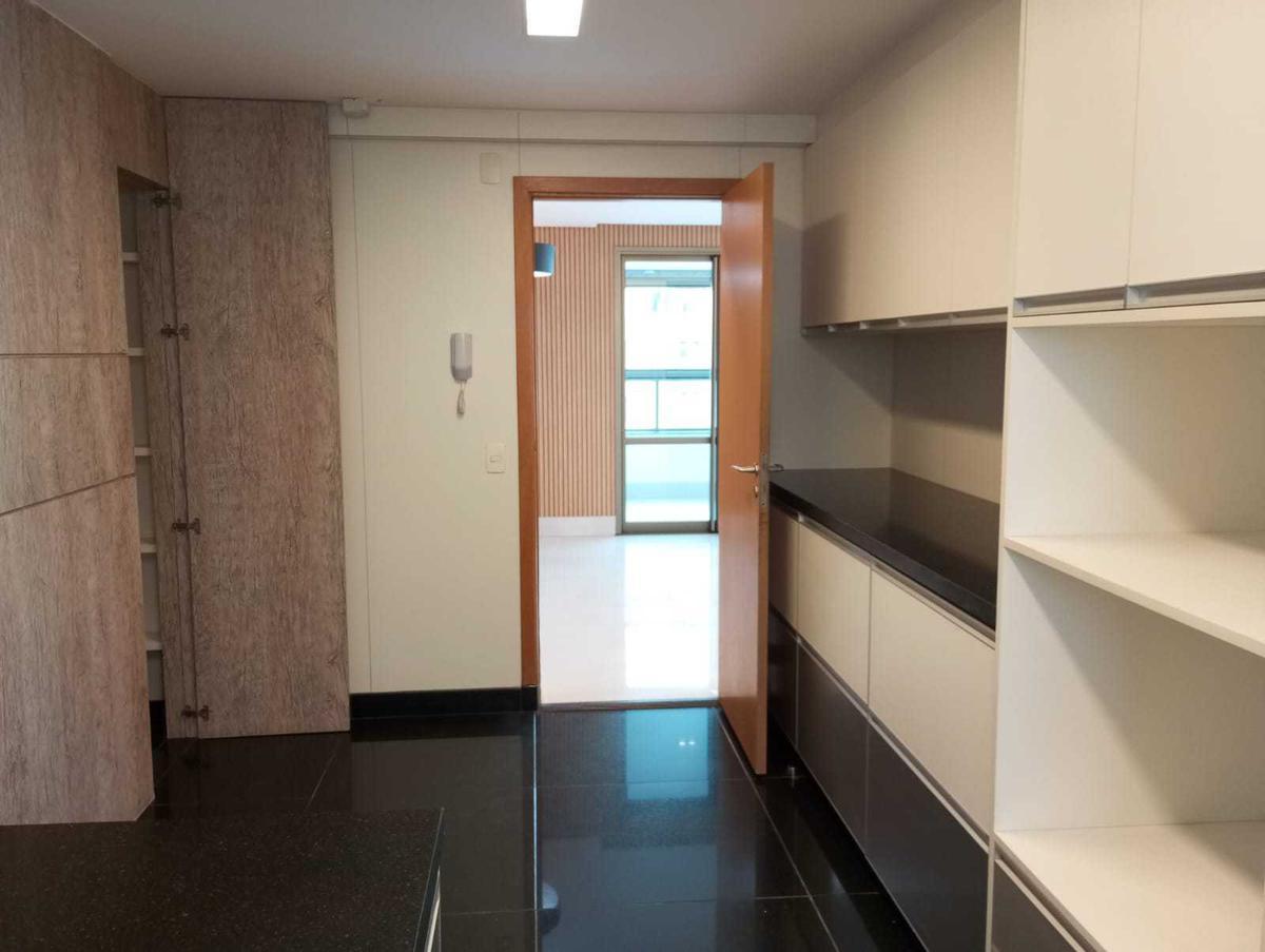 Apartamento, Santo Agostinho, 4 Quartos, 4 Vagas, 2 Suítes