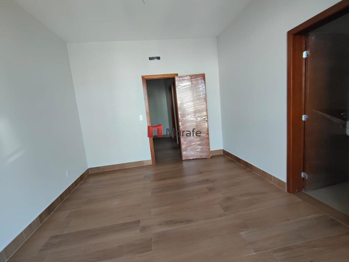 Casa, Vila Clóris, 3 Quartos, 1 Vaga, 1 Suíte