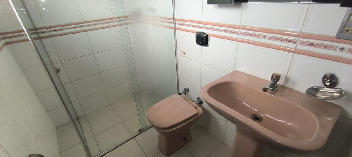 Casa, Itapoã, 5 Quartos, 4 Vagas, 1 Suíte